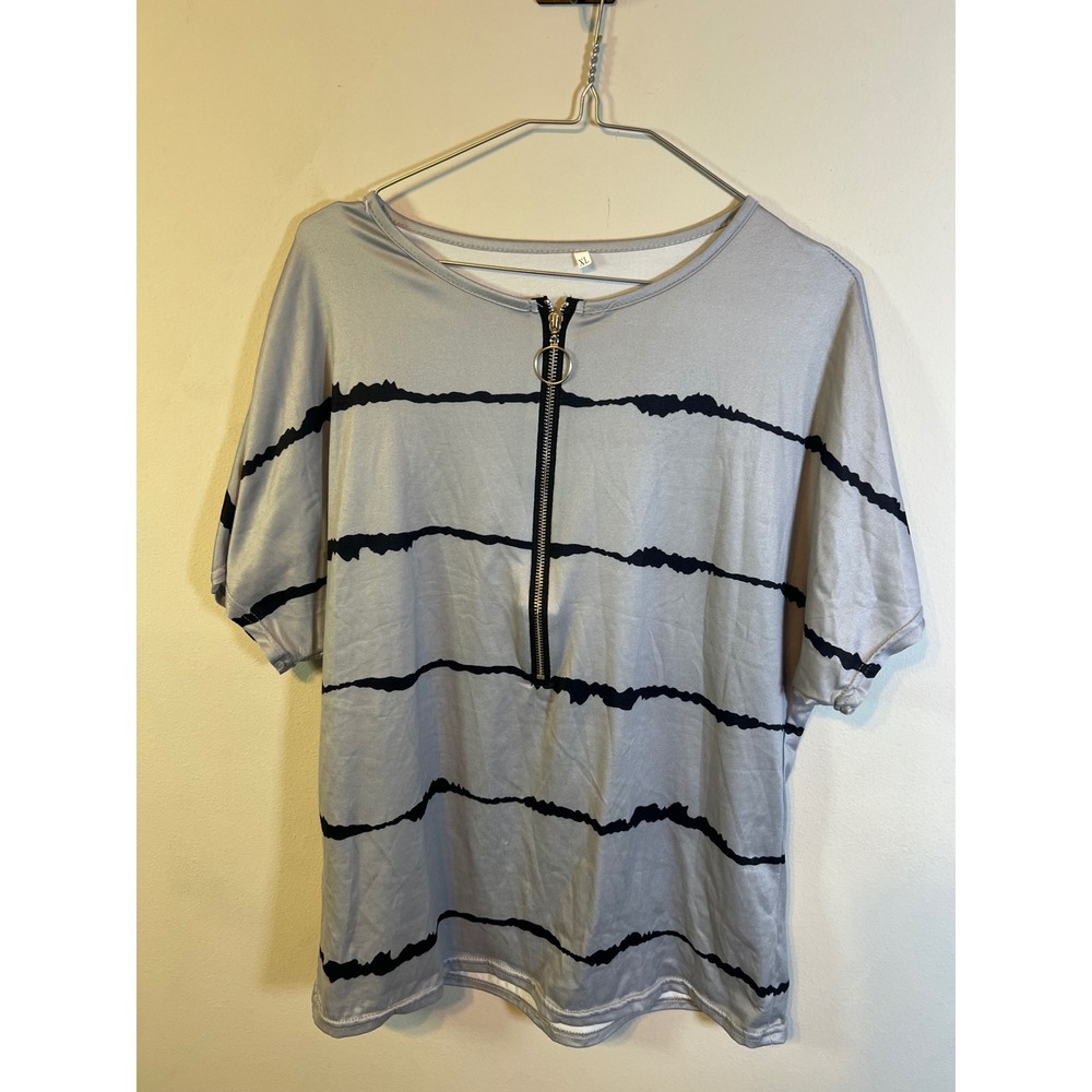 Womens Short Sleeve Top Partial Front Zipper Striped Gray Size XL